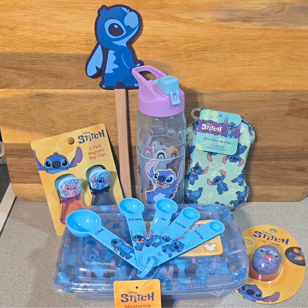 13 Piece Disney Stitch Kitchen Accessory Bundle, Spatula, Meal Prep, Sponge Etc